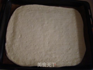 沙拉酱肉松面包卷的做法步骤：5