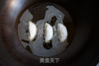 秋葵松菇咸水角的做法步骤：12