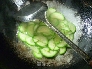 蚝油西葫芦的做法步骤：5