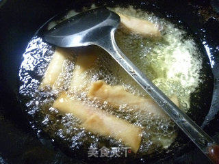 椒盐蟹肉棒的做法步骤：6