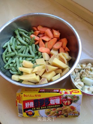 创新咖喱饭的做法步骤：1