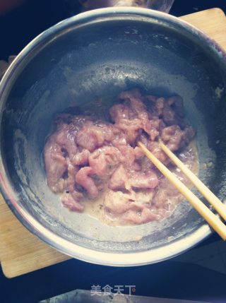 锅包肉 东北名菜的做法步骤：1