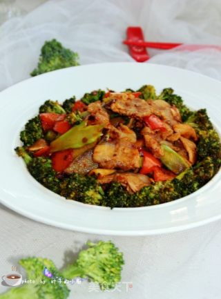 西兰花炒肉的做法步骤：9