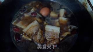 红烧肉的做法步骤：4