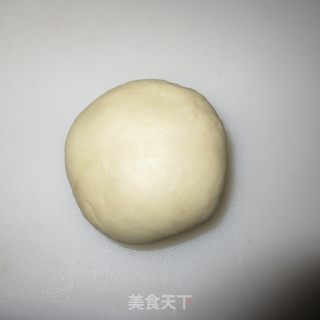 为不爱吃鱼的孩子准备的---沙拉鱼松包的做法步骤：11