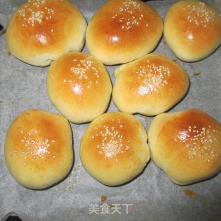 为不爱吃鱼的孩子准备的---沙拉鱼松包的做法步骤：14