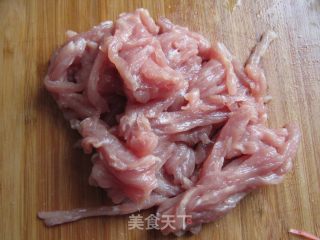 鱼香肉丝的做法步骤：5