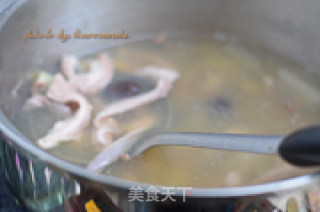 莲子煲猪肚的做法步骤：8
