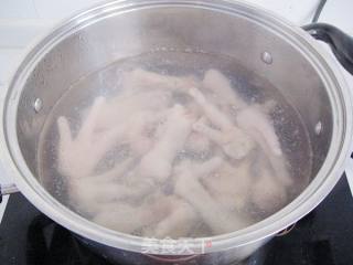 凉拌凤爪的做法步骤：3