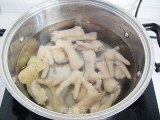 凉拌凤爪的做法步骤：5