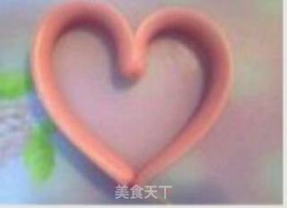 心形煎蛋的做法步骤：2