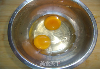 【鸡蛋红枣发糕】零厨艺也可做出精致糕点的做法步骤：2