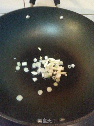 豆皮炒银芽的做法步骤：1