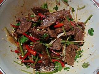 过年的下酒好菜-----【辣酱拌牛肉】的做法步骤：14