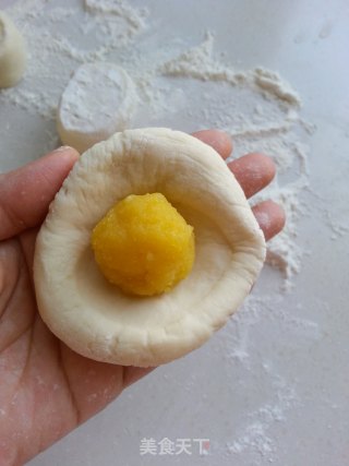 奶黄包的做法步骤：10