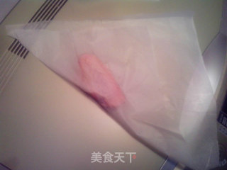纱纸盐焗鸡翅的做法步骤：6