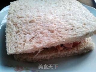 简易吞拿鱼三文治的做法步骤：7