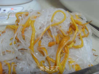 凉拌虫草菇的做法步骤：3