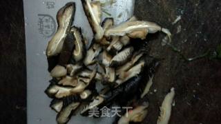冬菇蛋丝蒸海鯿的做法步骤：5