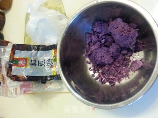 紫薯饼的做法步骤：1