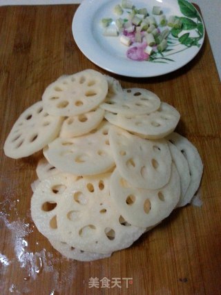 凉拌藕片的做法步骤：2