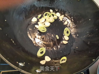 剁椒绿豆芽的做法步骤：2