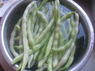 油炸芸豆的做法步骤：1