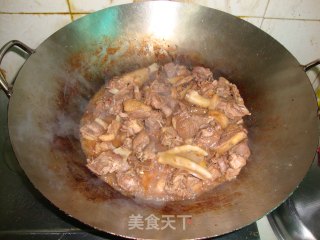 蒜苗南乳鸭子的做法步骤：3