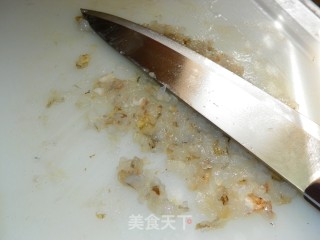 葱香虾肉蛋角的做法步骤：2
