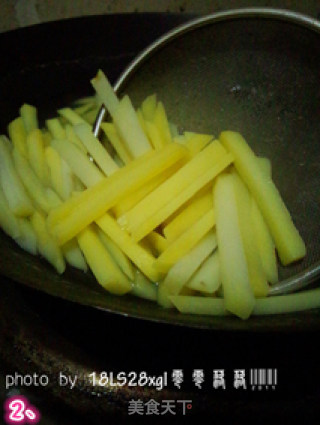 秘制风味土豆条的做法步骤：2