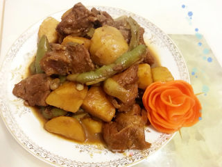 月牙骨炖土豆豆角的做法步骤：12
