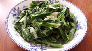 素炒油麦菜的做法步骤：7