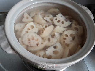 排骨藕汤的做法步骤：5