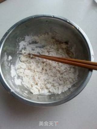 西红柿疙瘩汤的做法步骤：2