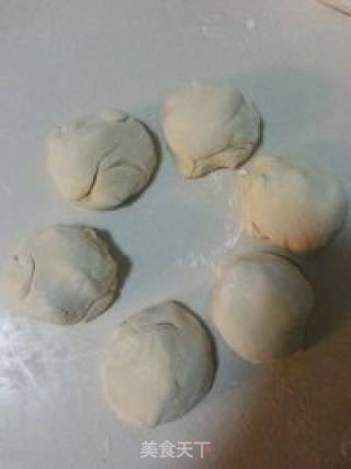 卤肉大饼的做法步骤：4