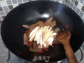 辣炒魔芋三丝的做法步骤：5