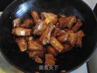 红烧排骨的做法步骤：7