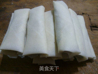 芹菜叶肉馅春卷的做法步骤：12