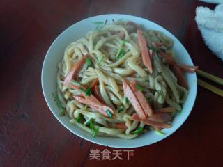 火腿肠炒面的做法步骤：7