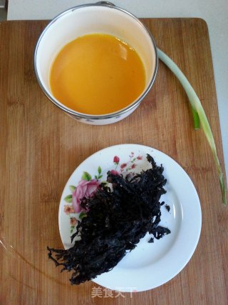 紫菜蛋花汤的做法步骤：1