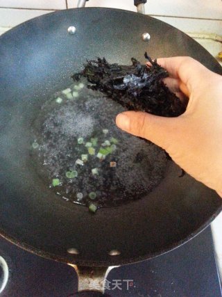 紫菜蛋花汤的做法步骤：4
