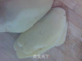 土豆丝炒火腿丝的做法步骤：1