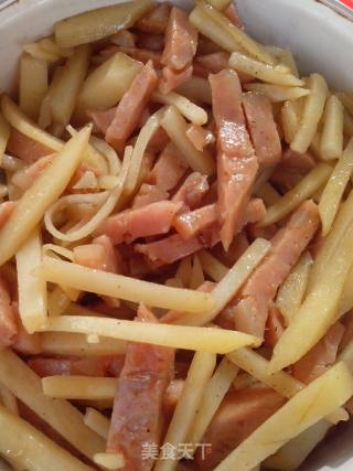 土豆丝炒火腿丝的做法步骤：7