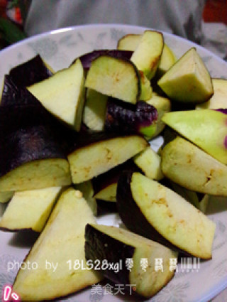 青椒烧茄子——美味家常菜的做法步骤：1
