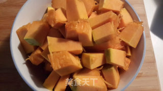 北瓜大米饭的做法步骤：1