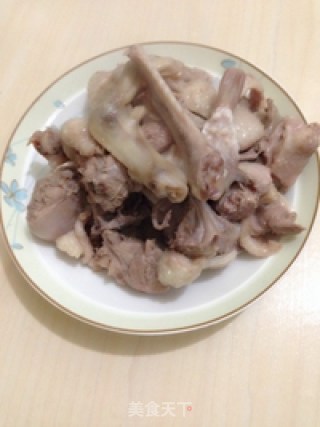 浓油赤酱滋阴大肉菜 【扁尖焖酱鸭】的做法步骤：5