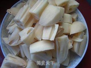 莲藕炖牛软骨的做法步骤：5