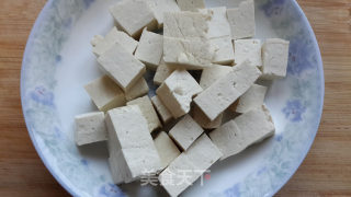 小白菜烧豆腐的做法步骤：1