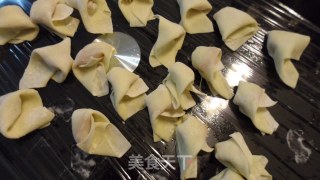 饺子的做法步骤：4