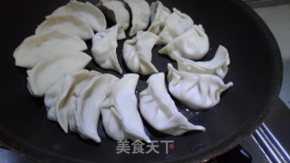 饺子的做法步骤：7